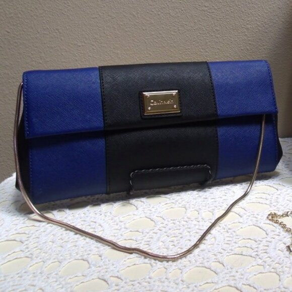 CALVIN KLEIN SAFFIANO LEATHER BAG - Picture 1 of 8